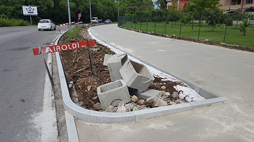 PISTA CICLABILE Busto Arsizio - asfaltatura